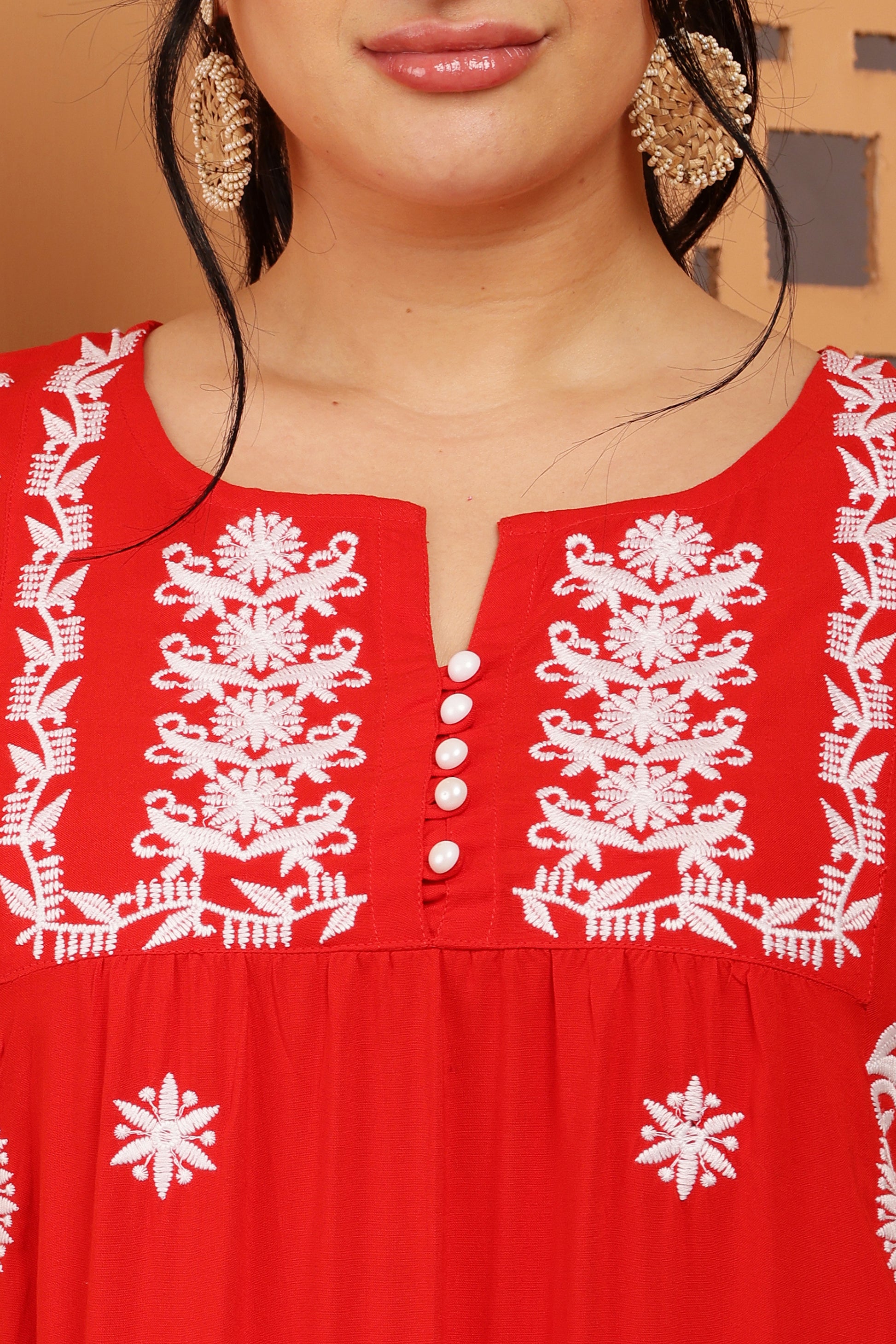 Floral Chikankari Embroidery Kurta