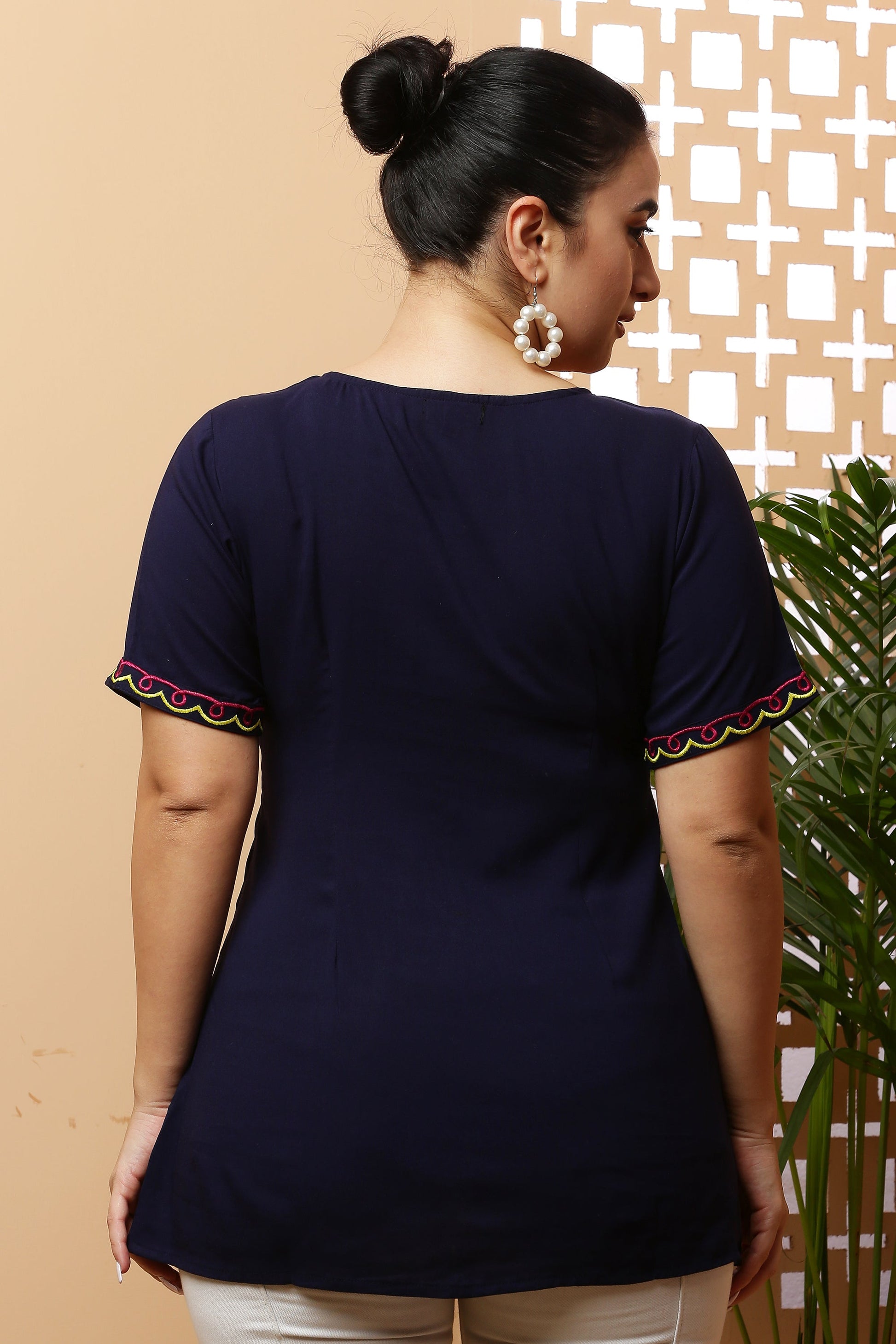 Floral Embroidery Short Kurta