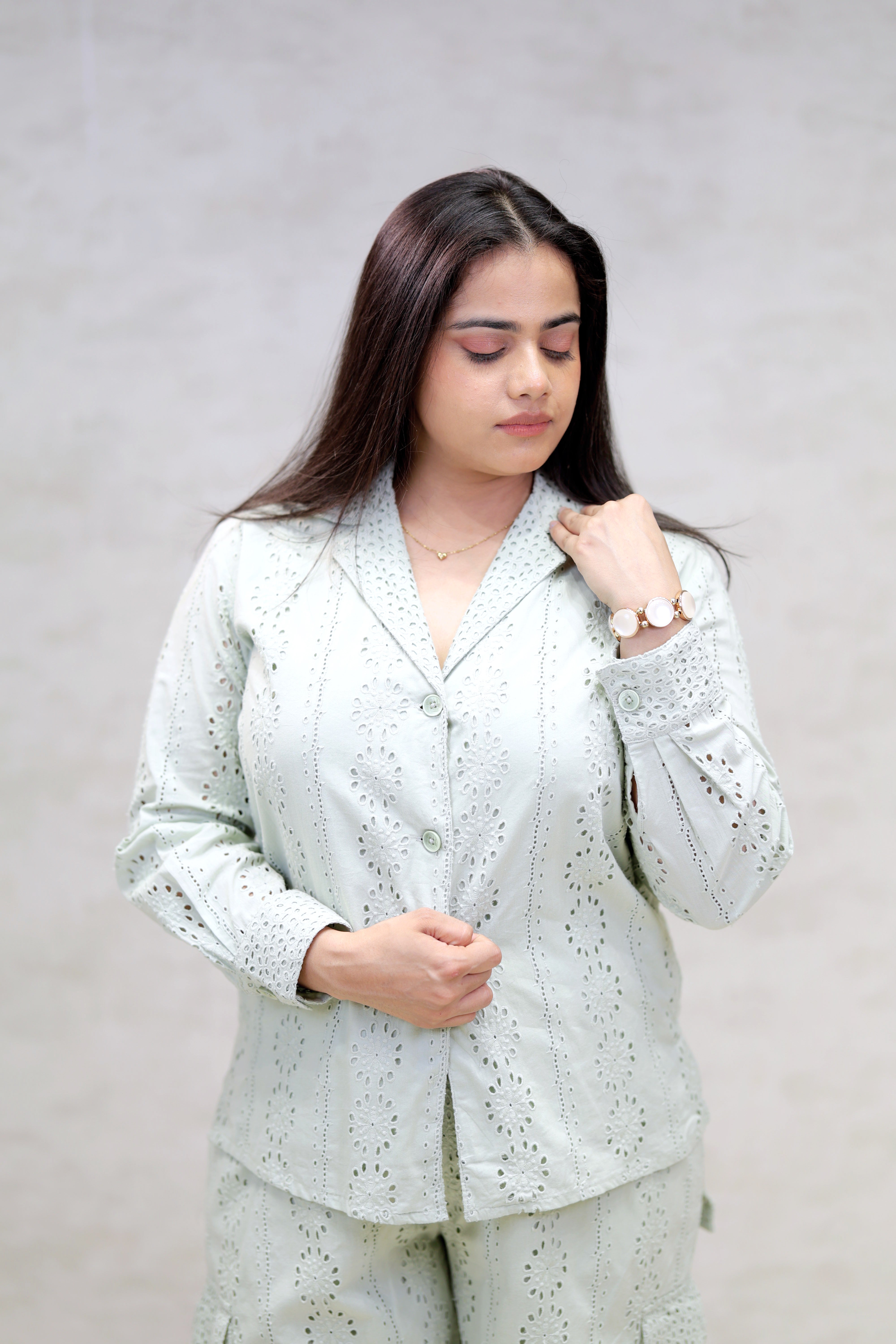 Floral Schiffli Long Shirt with Cargo Pants