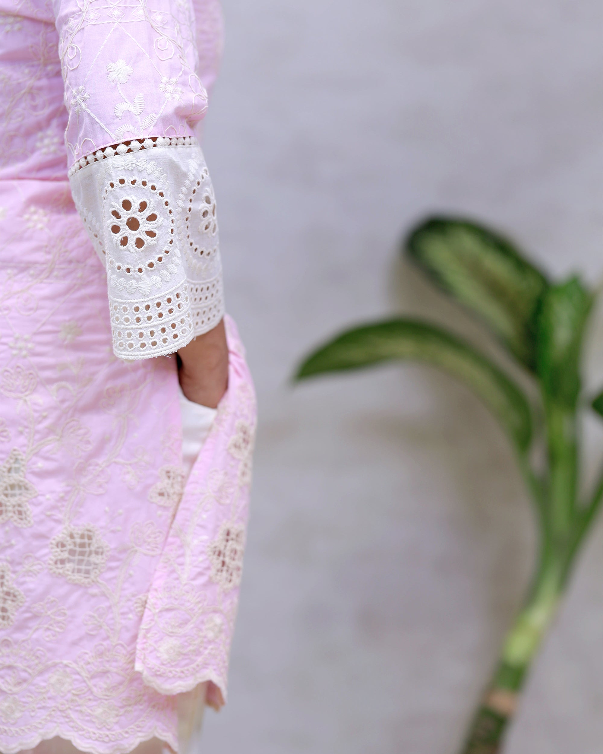 Crochet Embroidered Straight Kurta with Pants