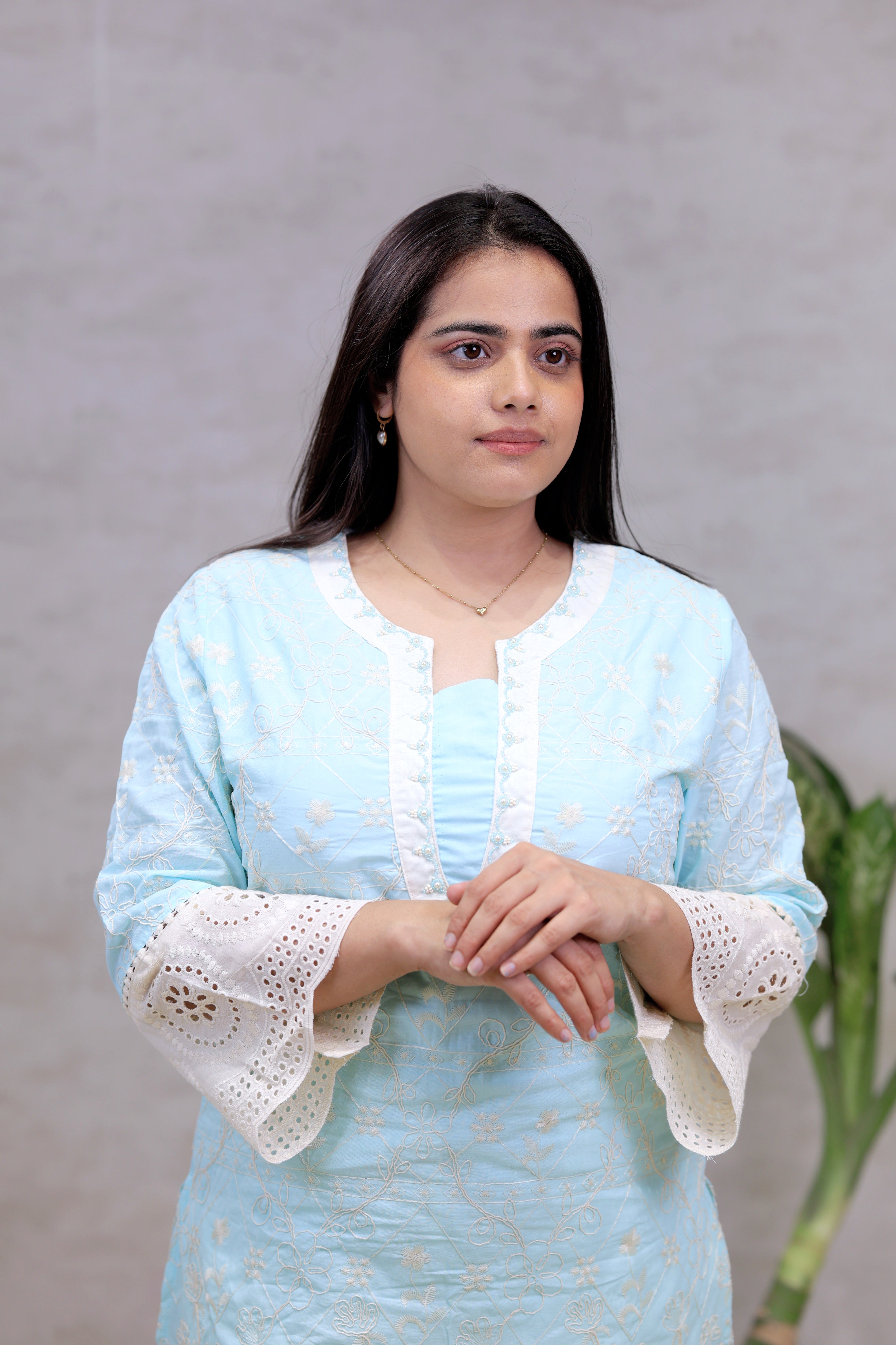 Crochet Embroidered Straight Kurta with Pants