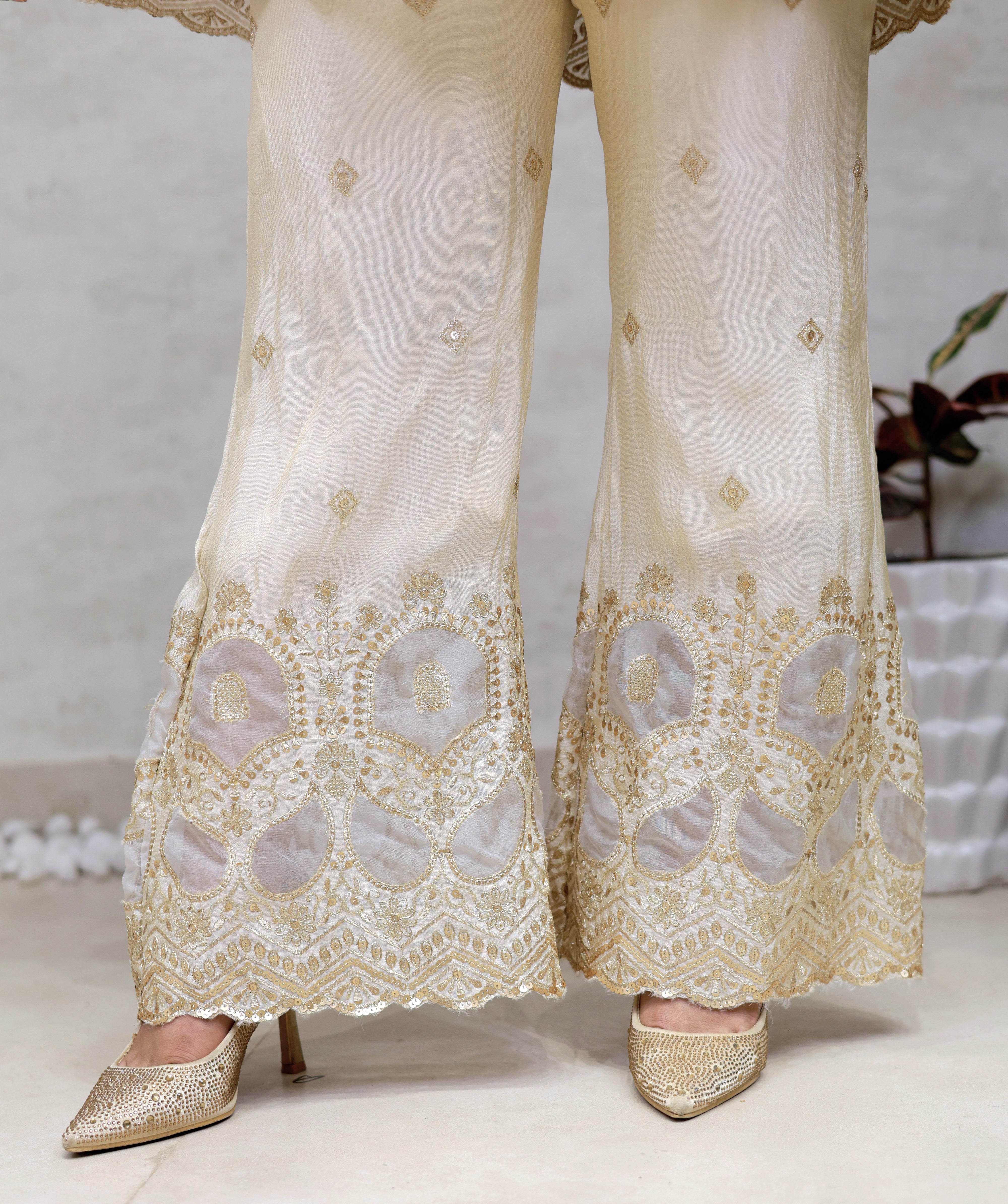 Applique Crepe Peplum Top with Sharara Pants
