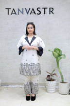 Applique Short Kurta with Pants