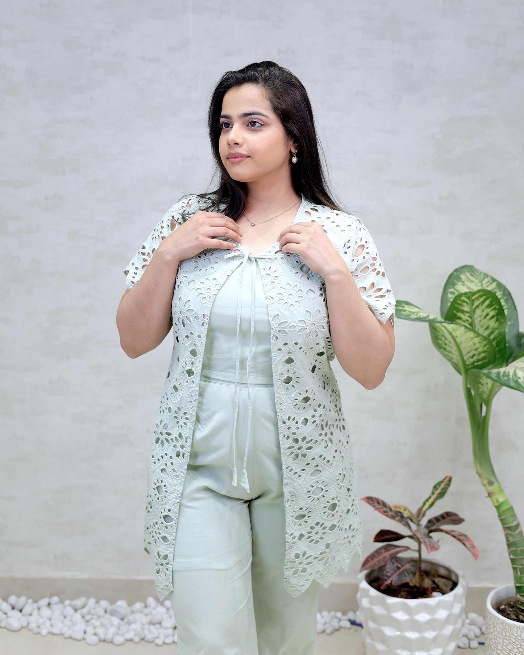 Hakoba Schiffli Shrug Three Piece Set