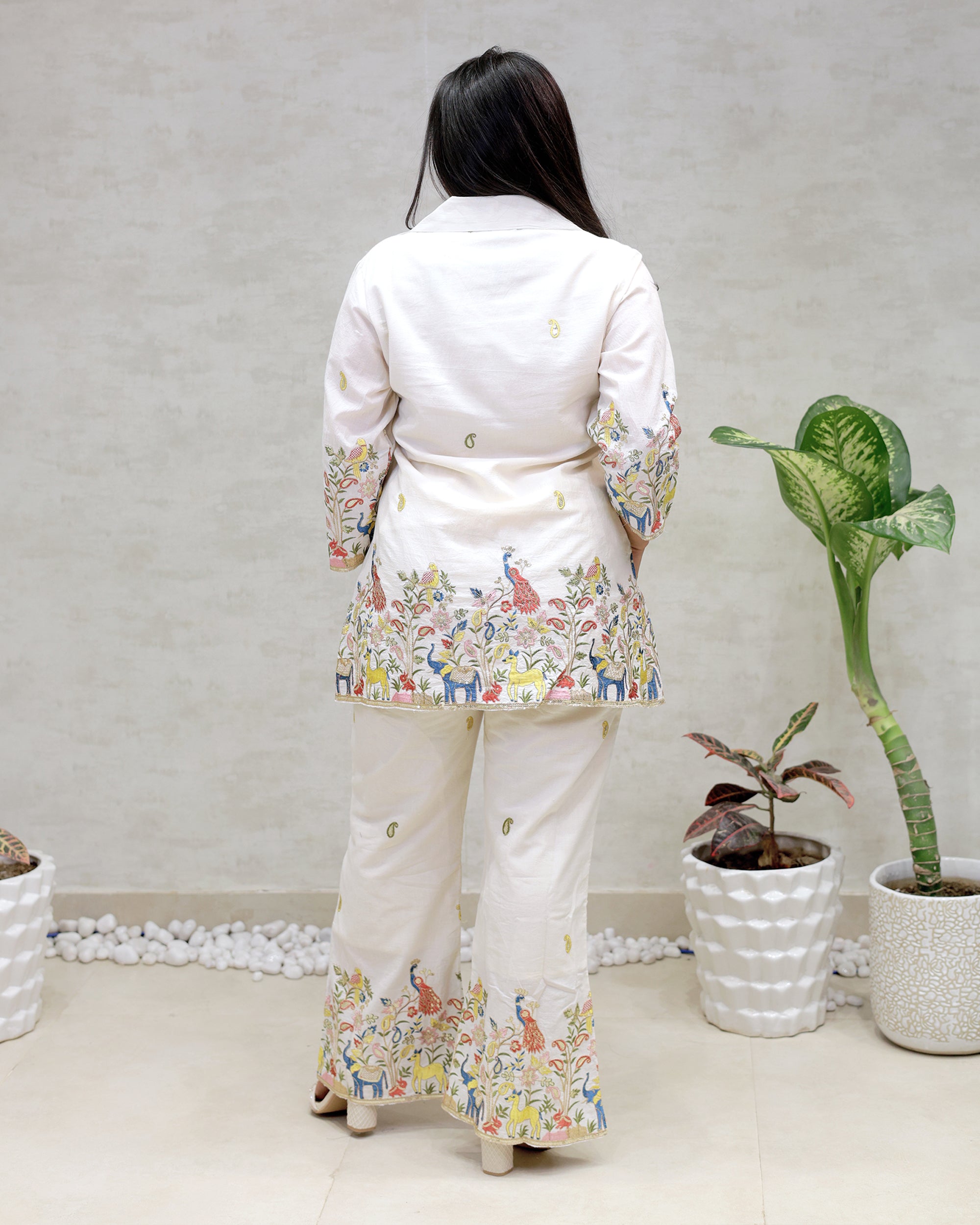 Embroidered Motif Collar Shirt with Pants