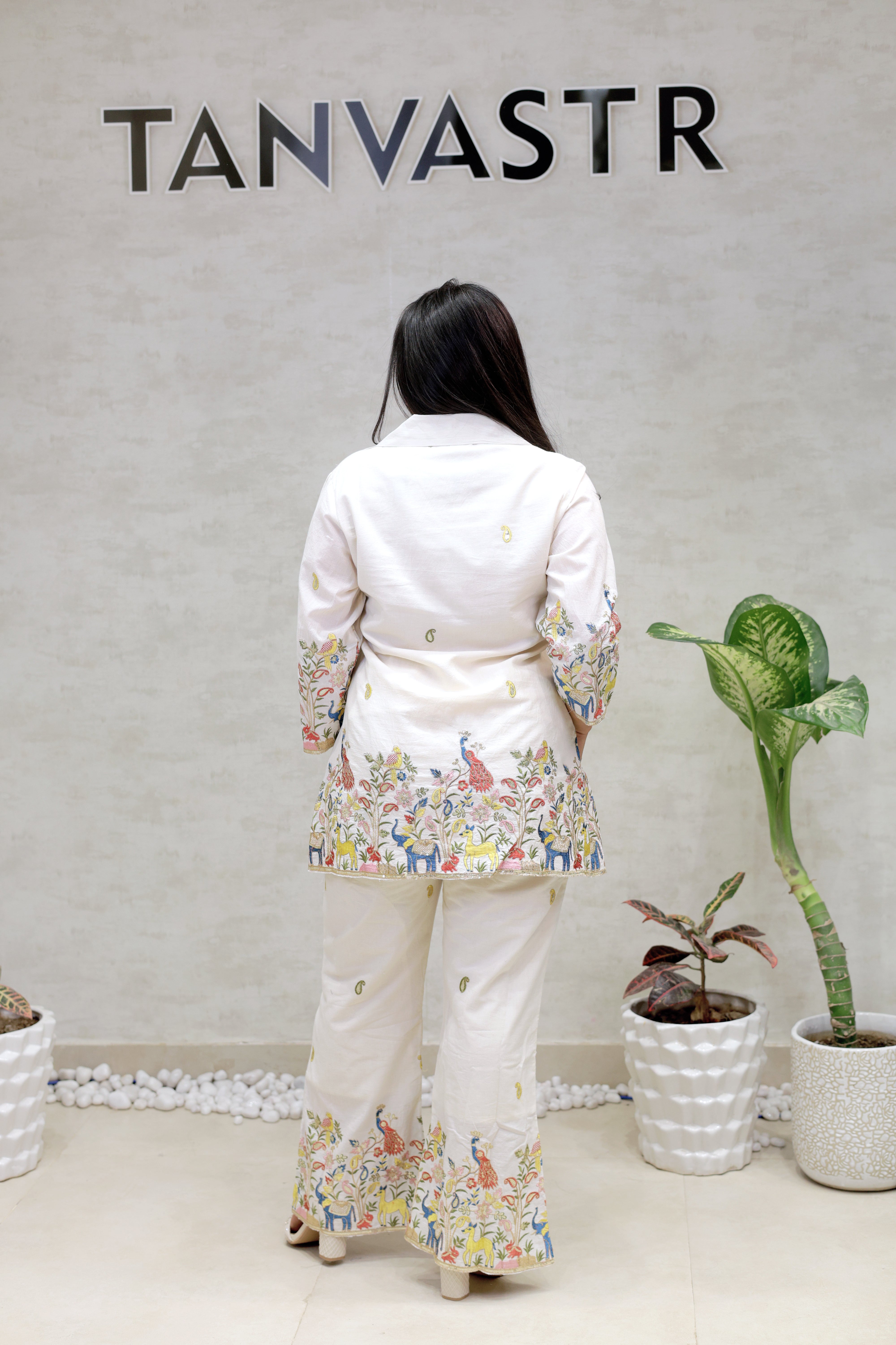Embroidered Motif Collar Shirt with Pants