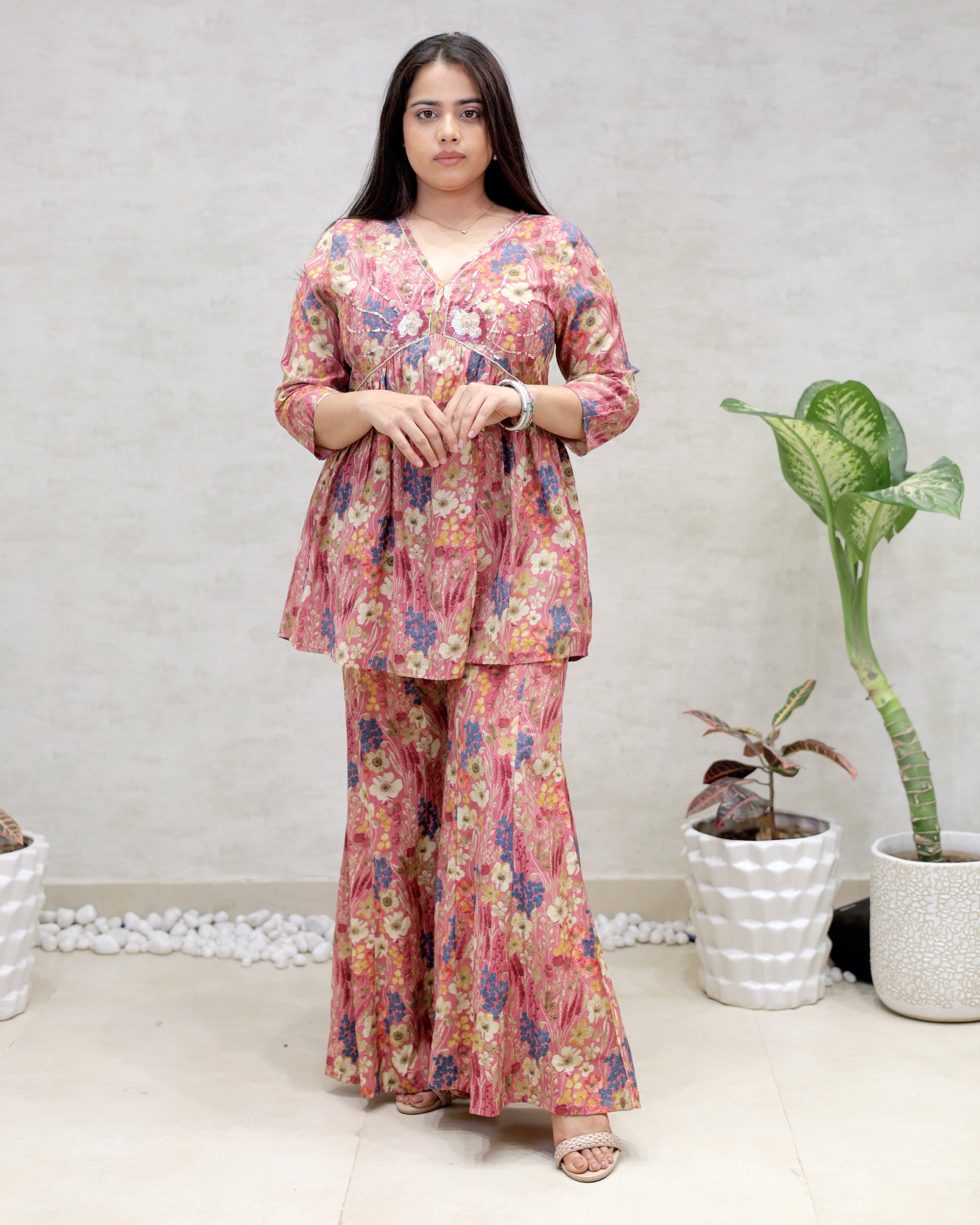 Floral Printed Peplum Kurta with Flared Pants Main image