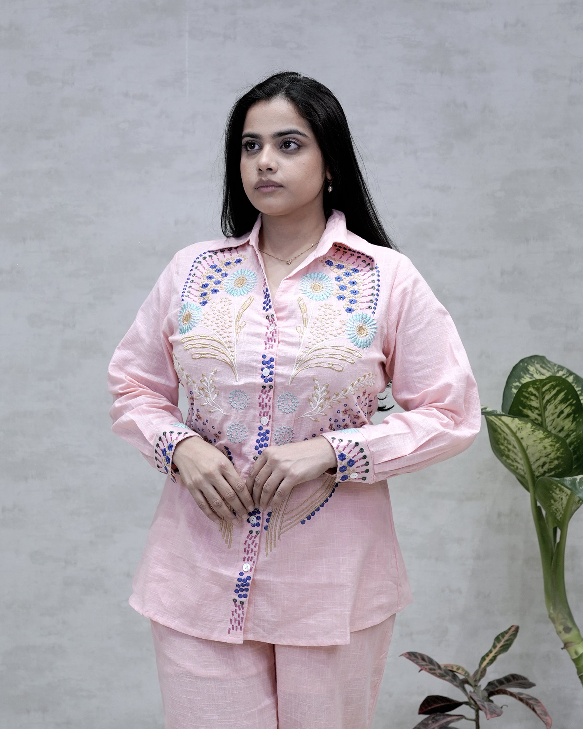 Jaipuri Thread Embroidered Shirt with Pants