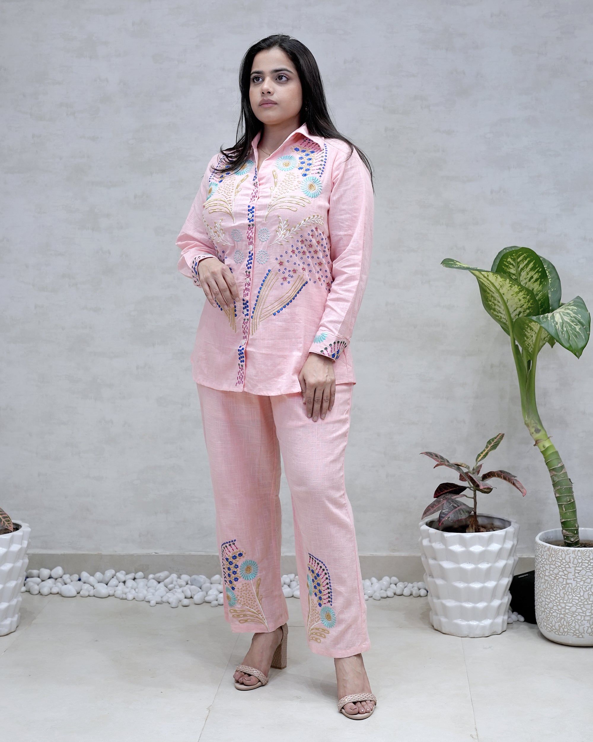 Jaipuri Thread Embroidered Shirt with Pants