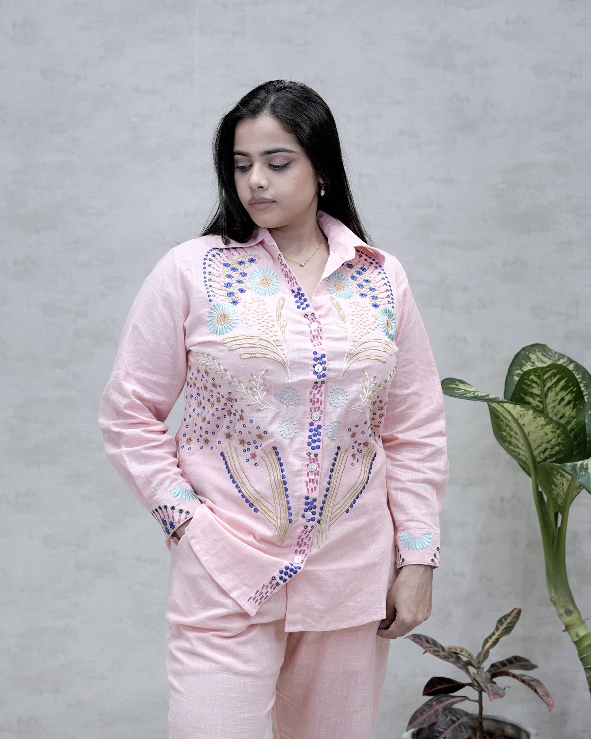 Jaipuri Thread Embroidered Shirt with Pants