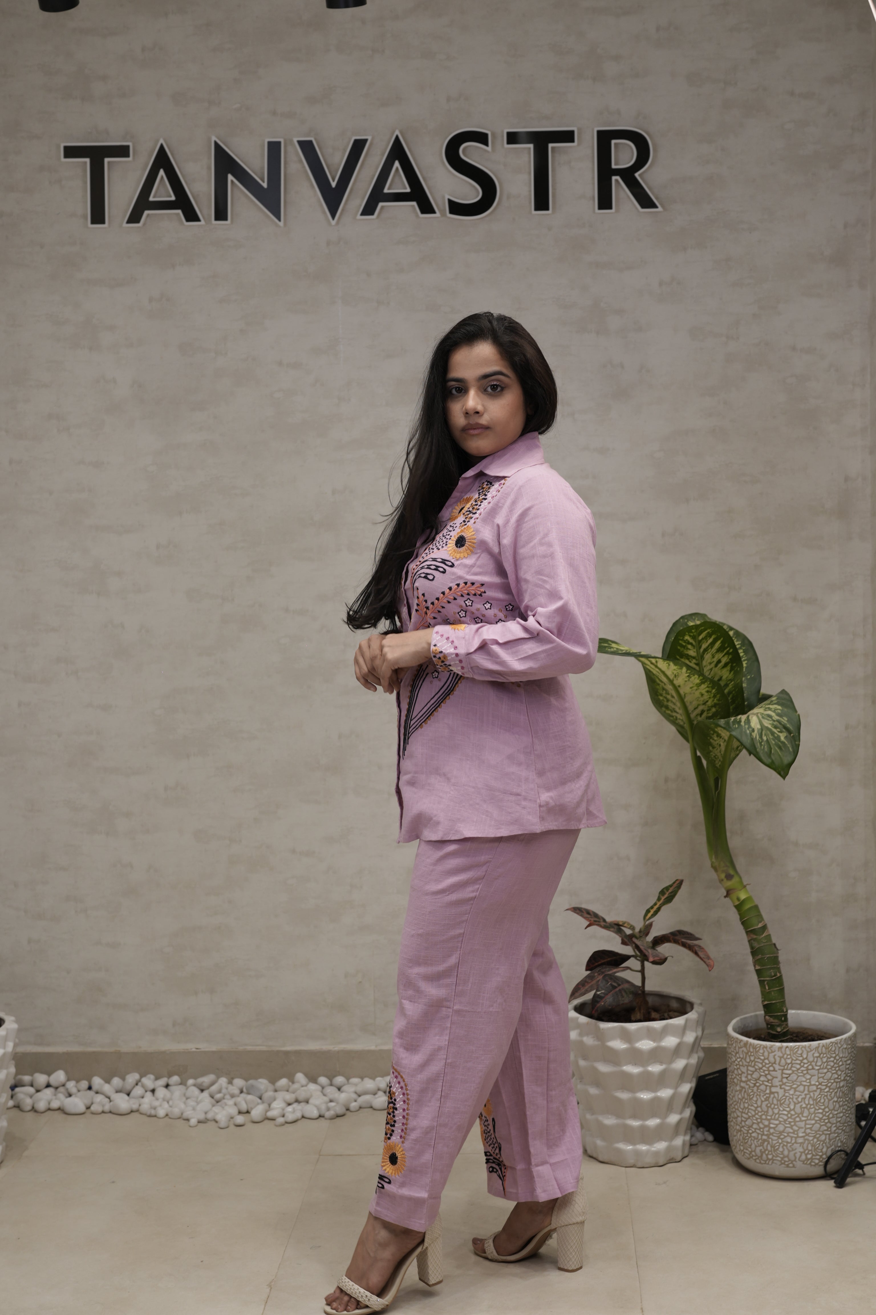 Jaipuri Thread Embroidered Shirt with Pants