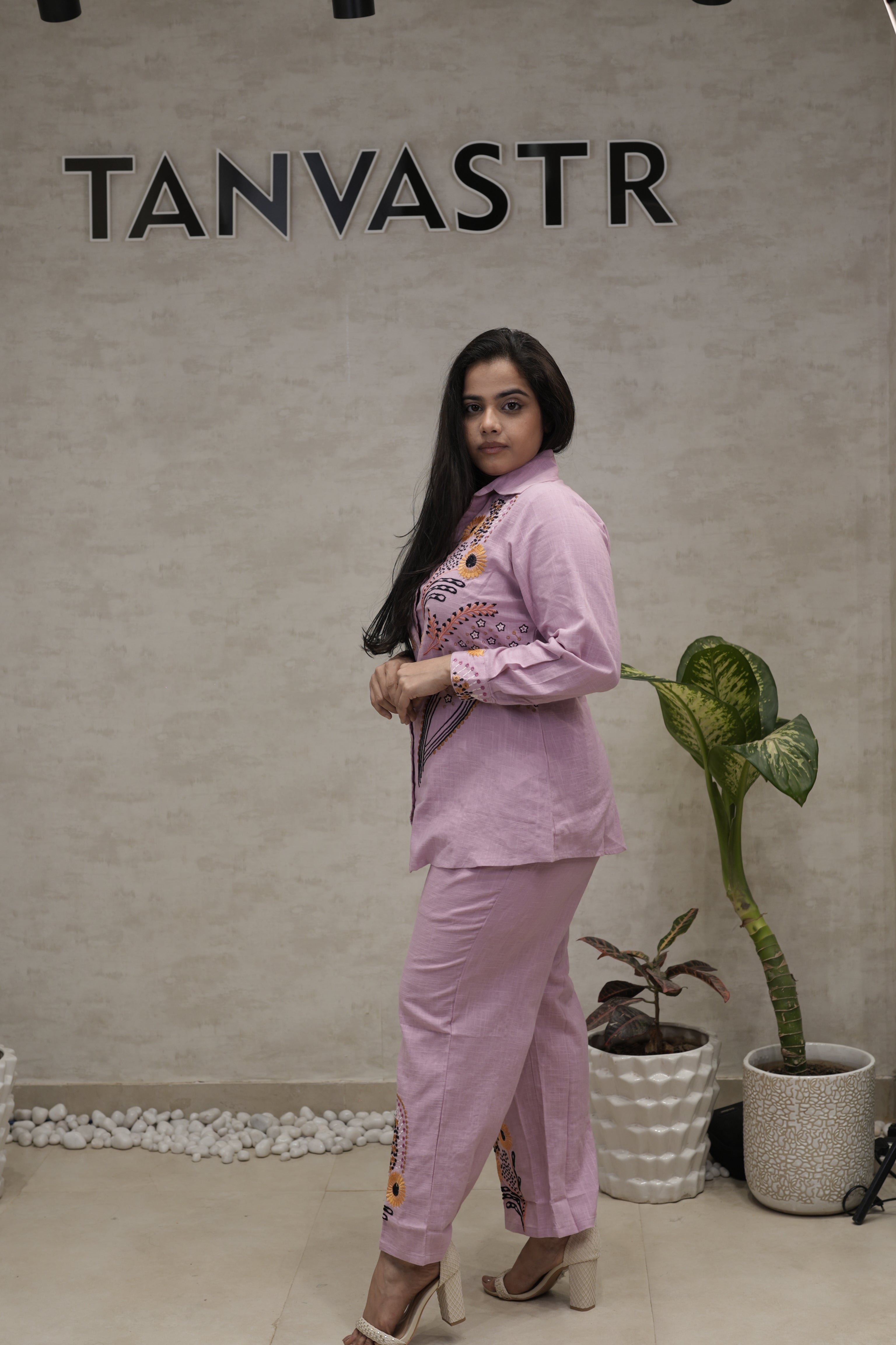 Jaipuri Thread Embroidered Shirt with Pants