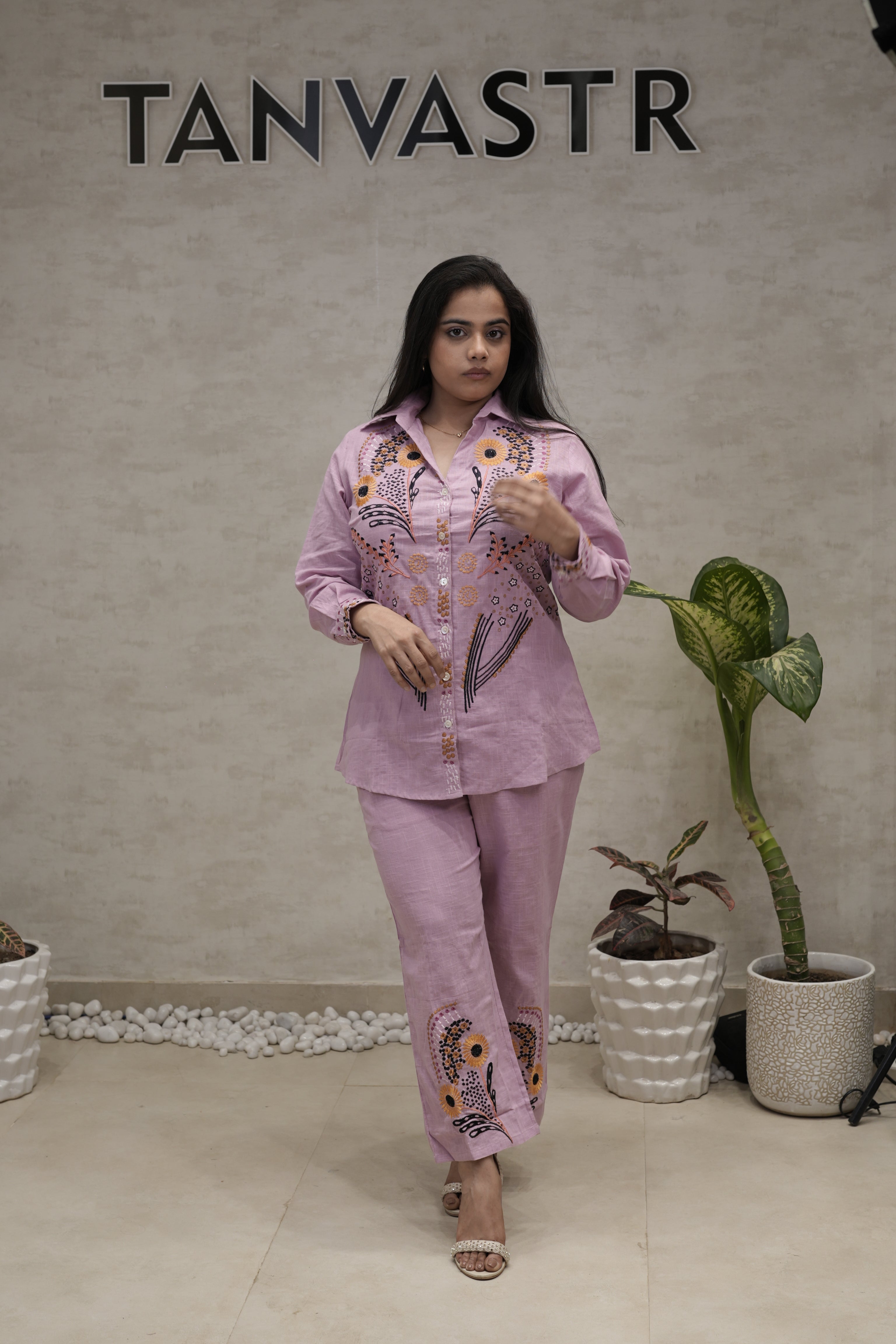 Jaipuri Thread Embroidered Shirt with Pants