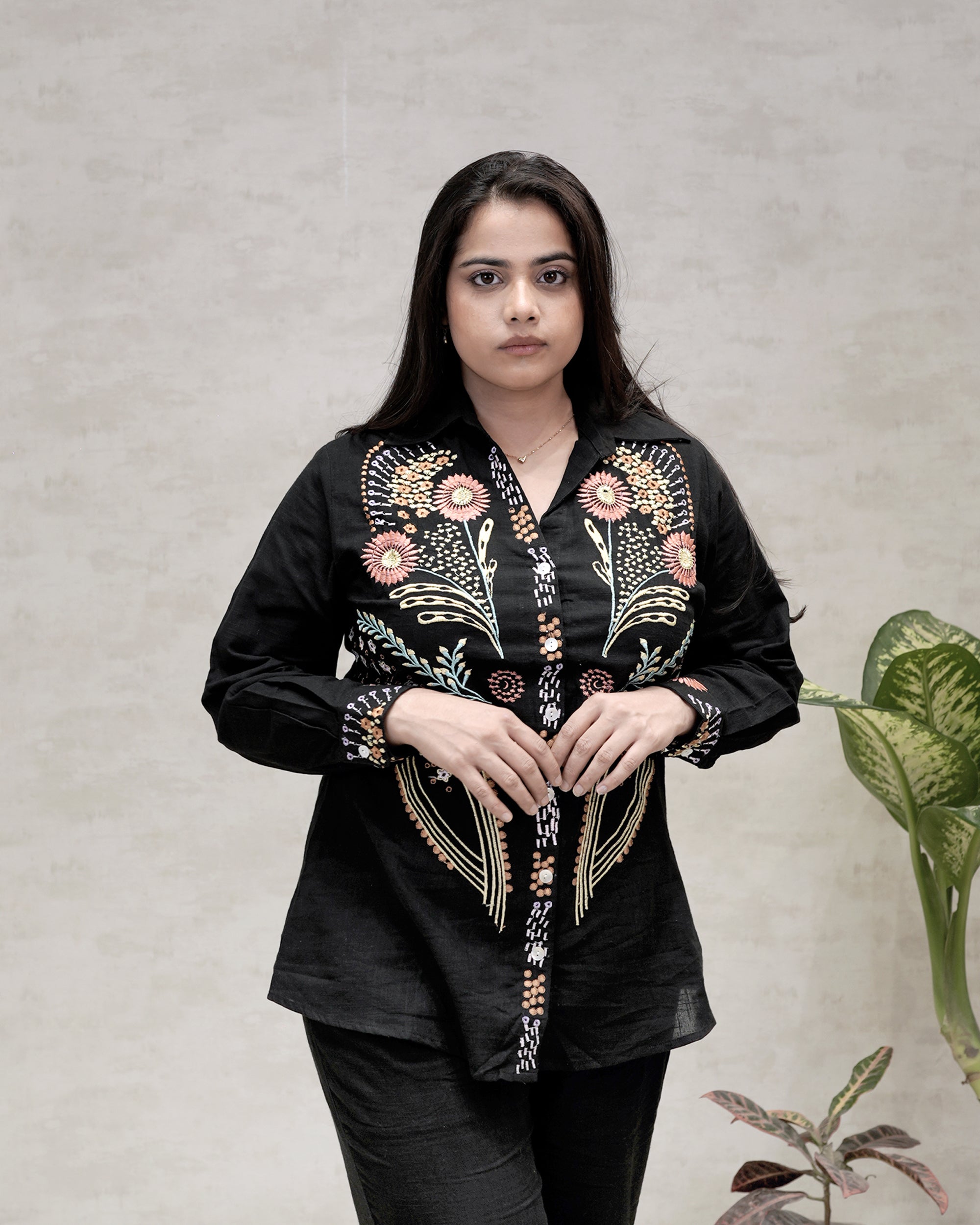 Jaipuri Thread Embroidered Shirt with Pants