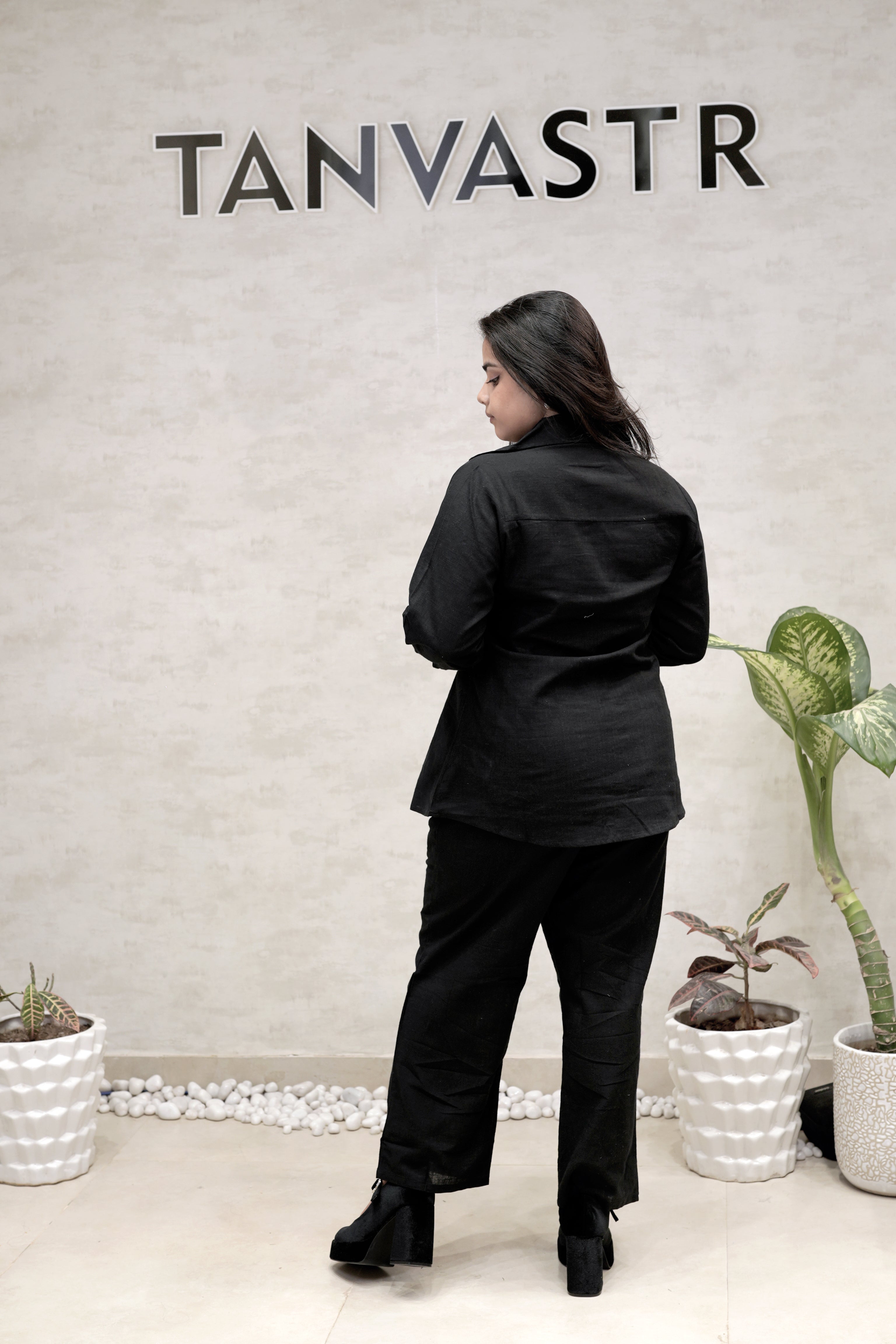 Jaipuri Thread Embroidered Shirt with Pants