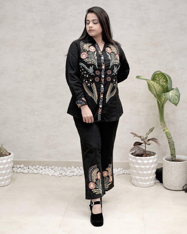 Jaipuri Thread Embroidered Shirt with Pants
