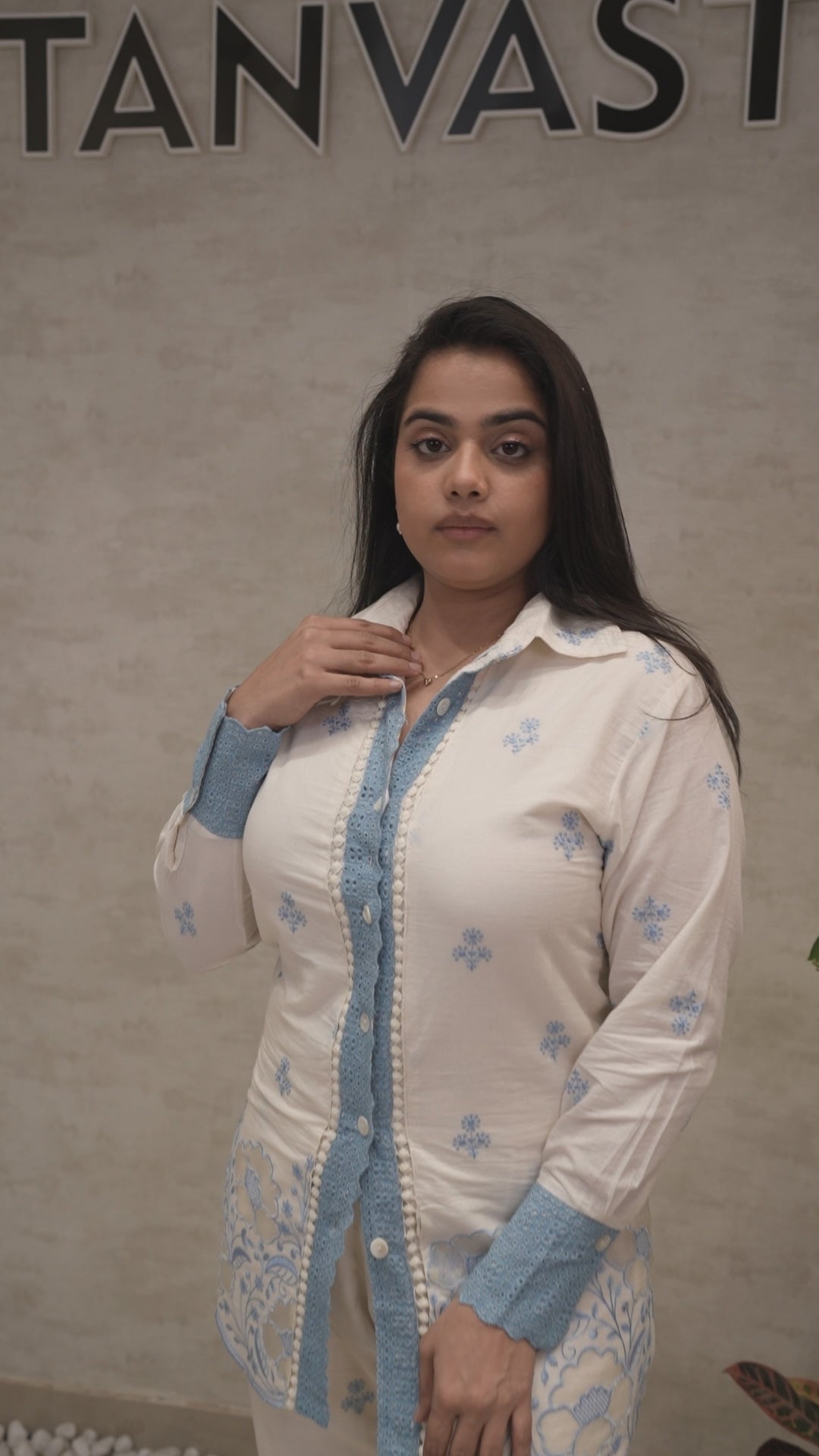 Applique Collar Shirt with Pants